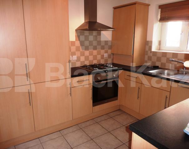 			MODERN 3 BED IN CAMDEN!, 3 Bedroom, 1 bath, 1 reception Flat			 Castlehaven Road, CAMDEN